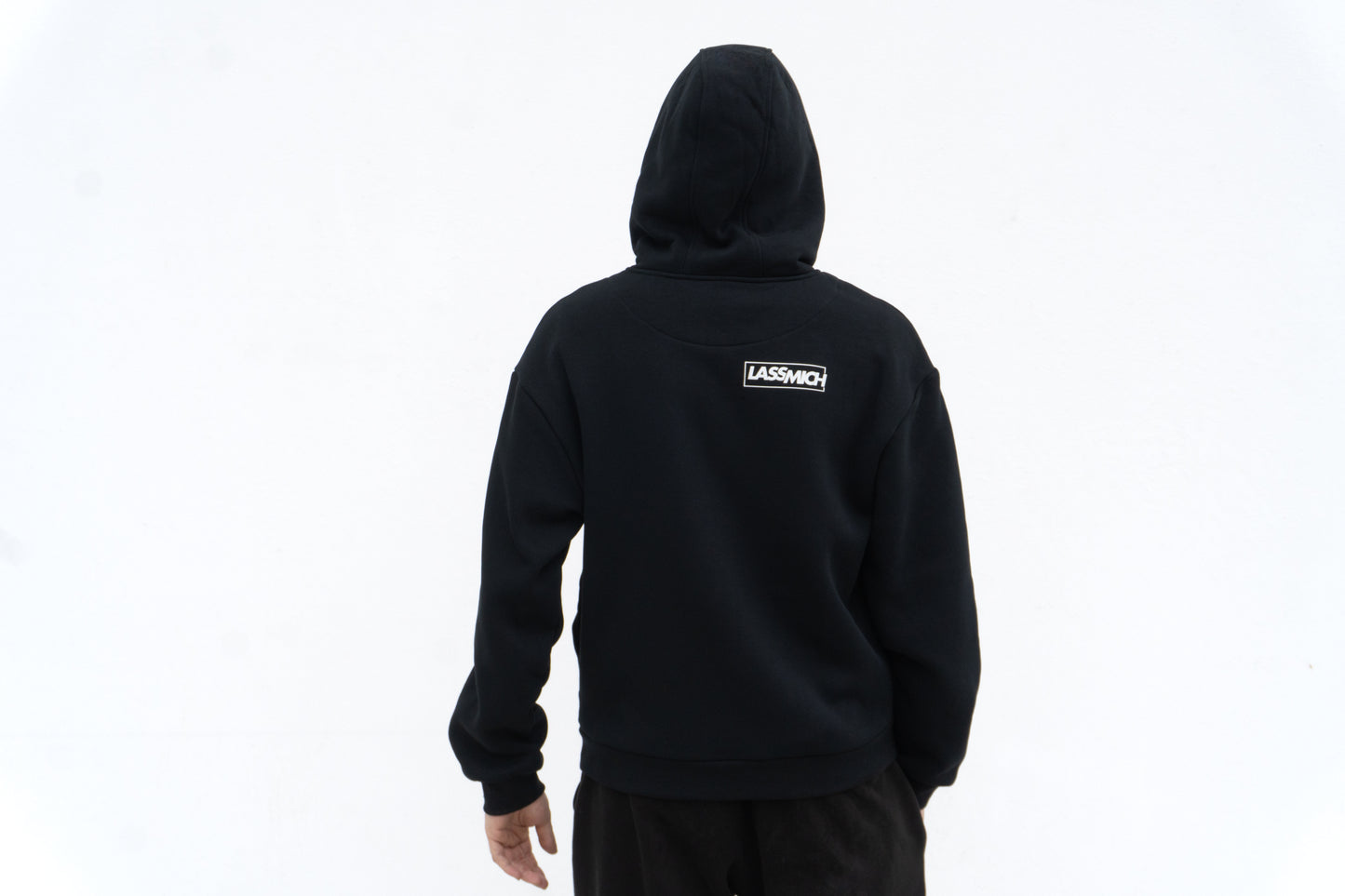 Drop 001 – LASS MICH Hoodie